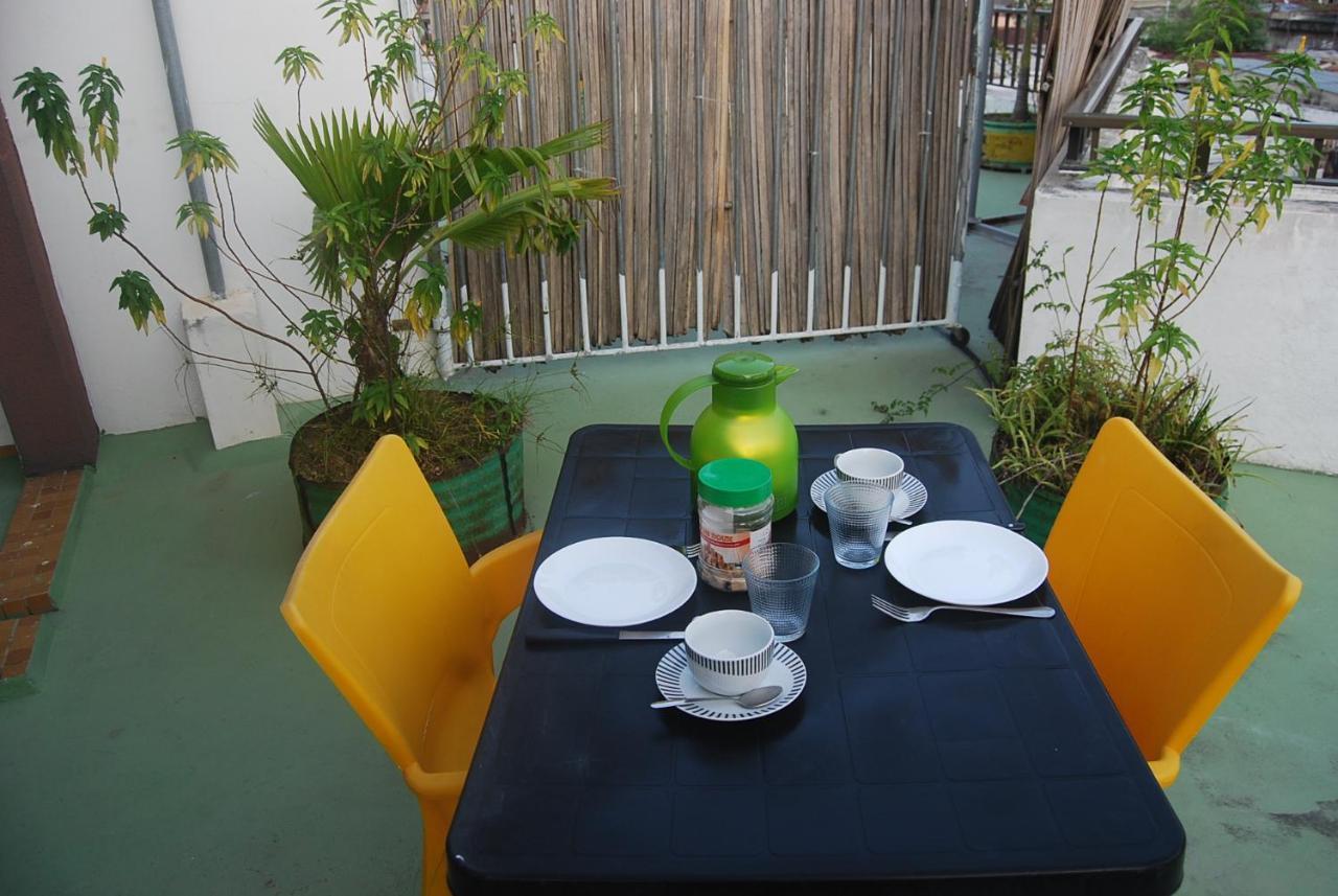 Karls Guesthouse 科托努 外观 照片