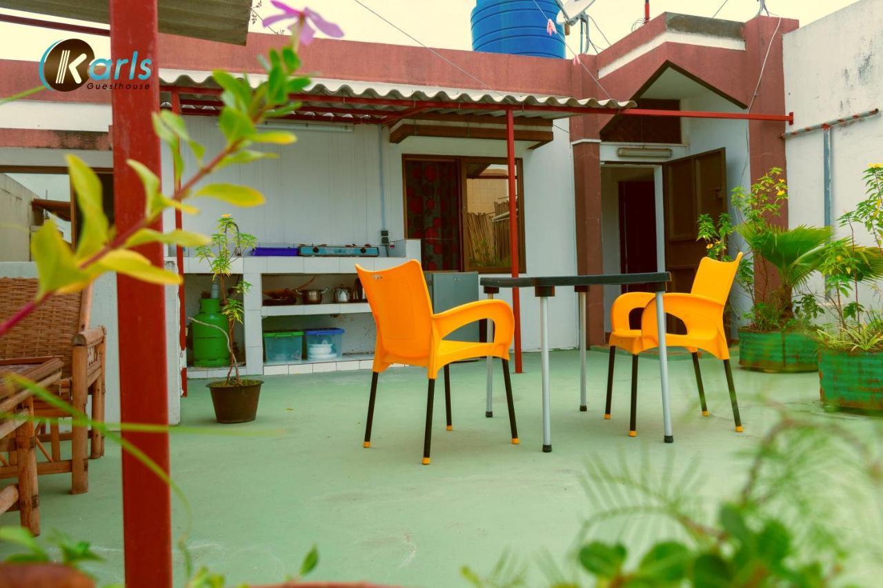 Karls Guesthouse 科托努 外观 照片