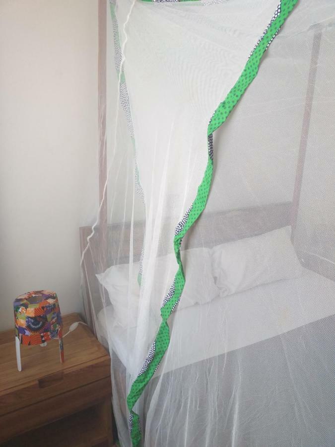 Karls Guesthouse 科托努 外观 照片